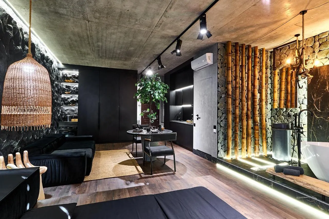 Kador Home Hotel Downtown Kyiv 0*,