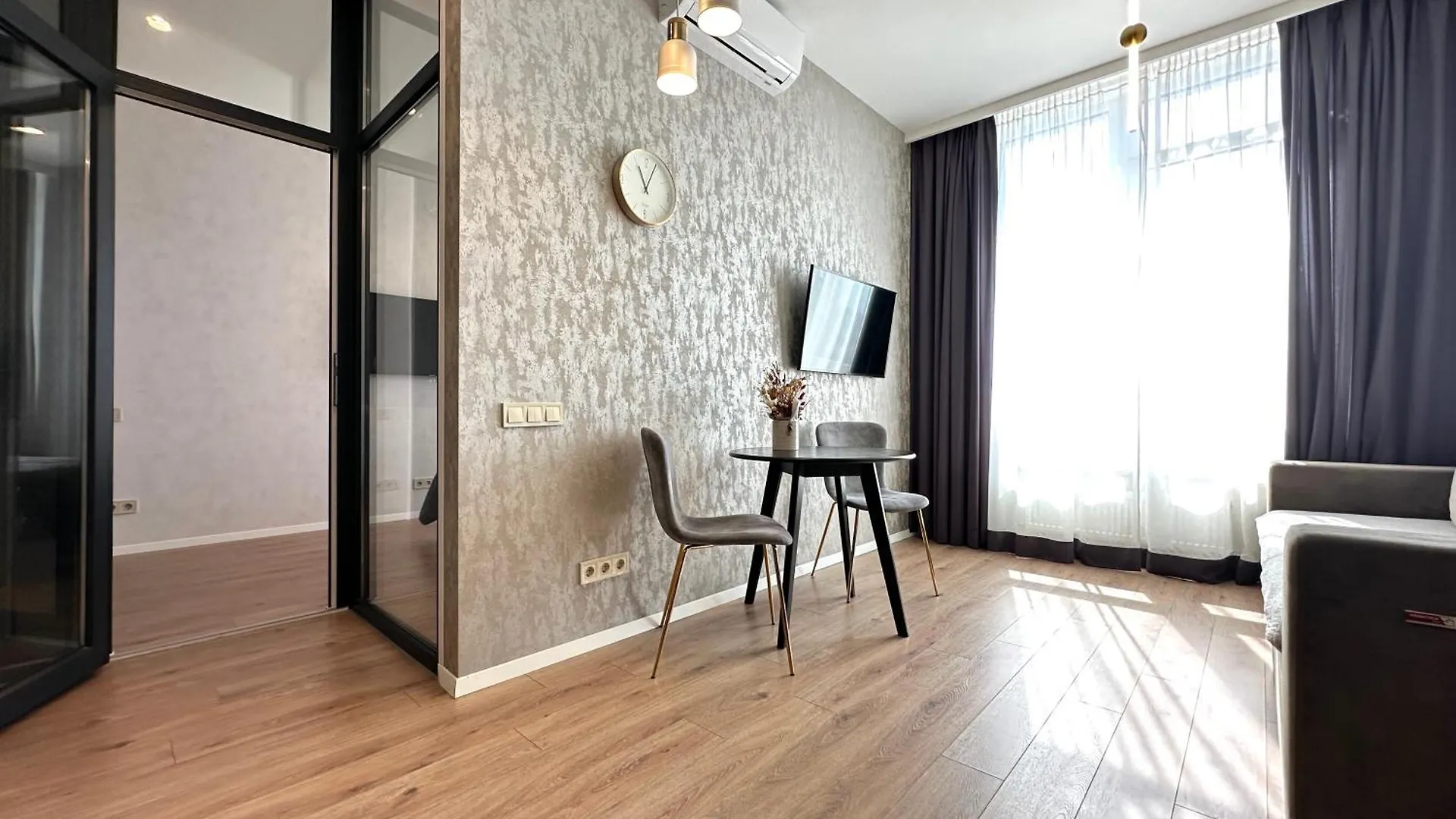 Aparthotel Kador Home Hotel Downtown Kyiv